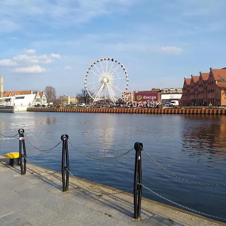 Apartament W Zabytkowej Kamienicy, Stare Miasto Apartment *